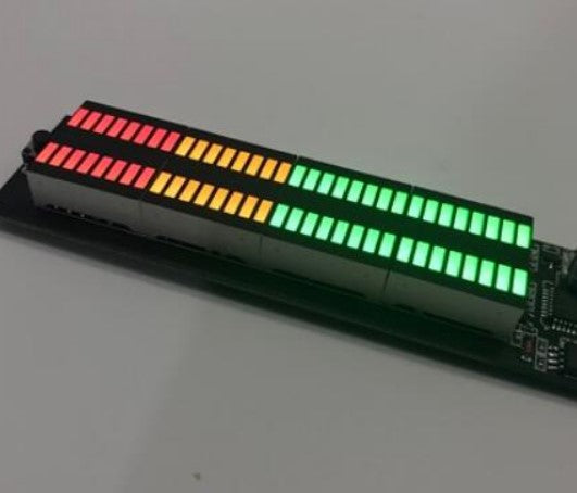 Schema VU-metru cu LED-uri autoscalabil